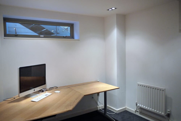Available office space at Four Corners