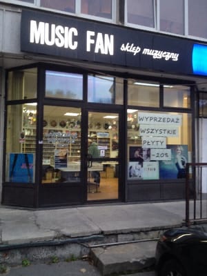 A photo of Music Fan
