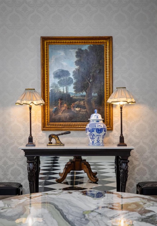 A photo of No. 30 Knightsbridge