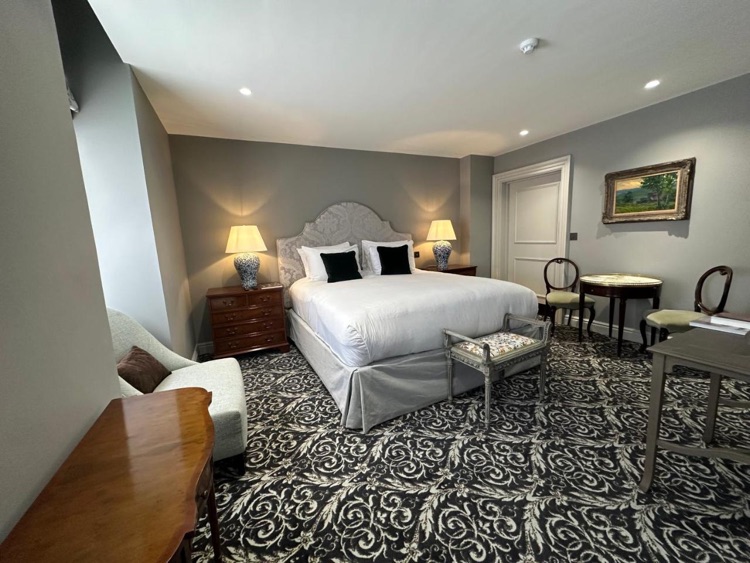 A photo of No. 30 Knightsbridge