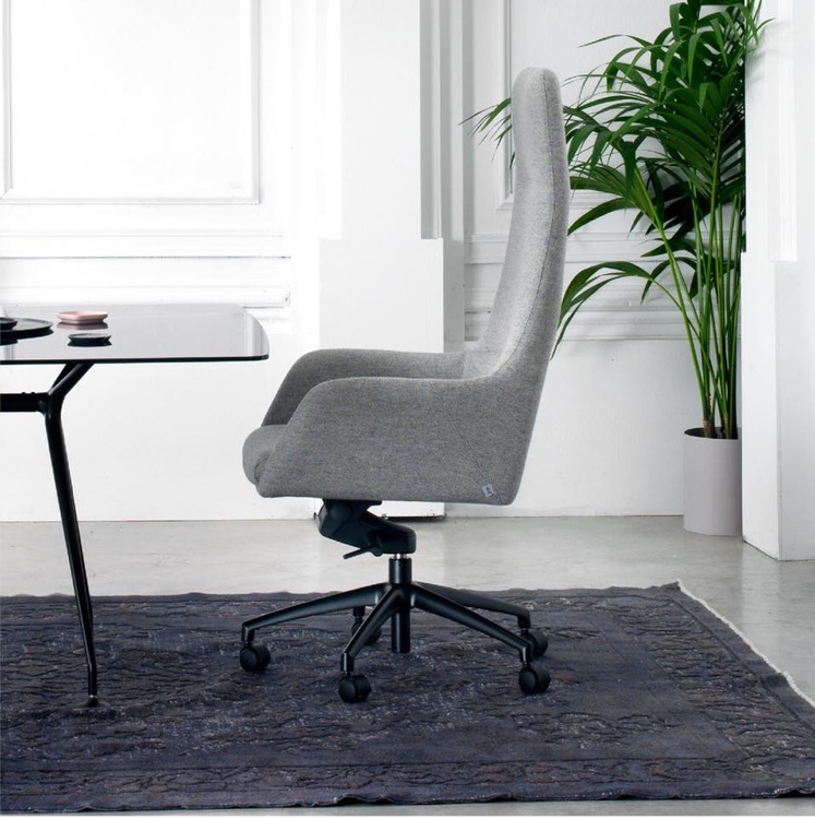 DARWIN EXECUTIVE OFFICE CHAIRS
