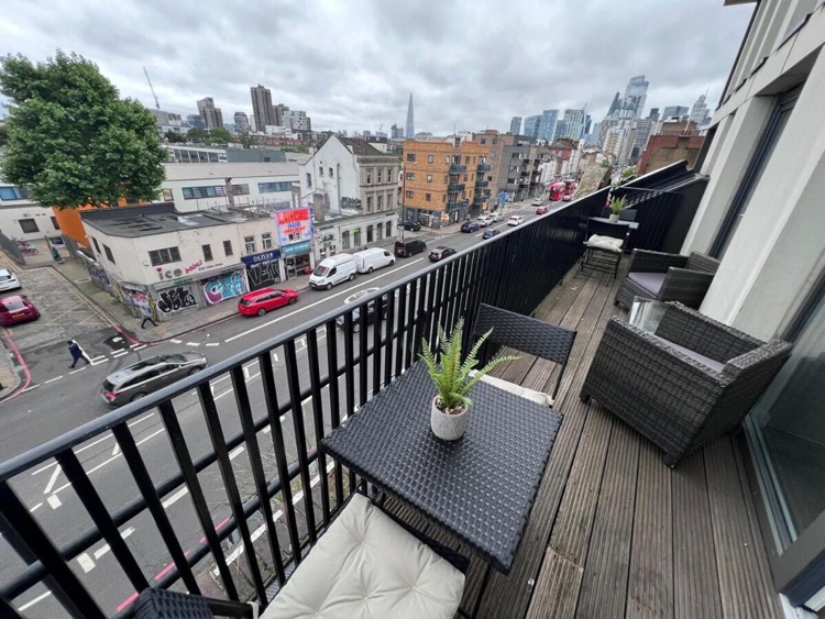 A photo of Aldgate Apartments FT5