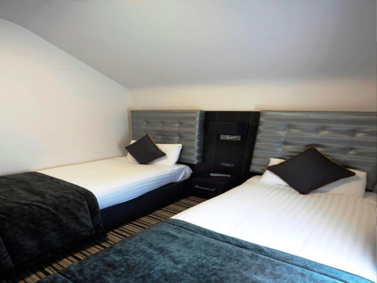 A photo of Airways Hotel Victoria