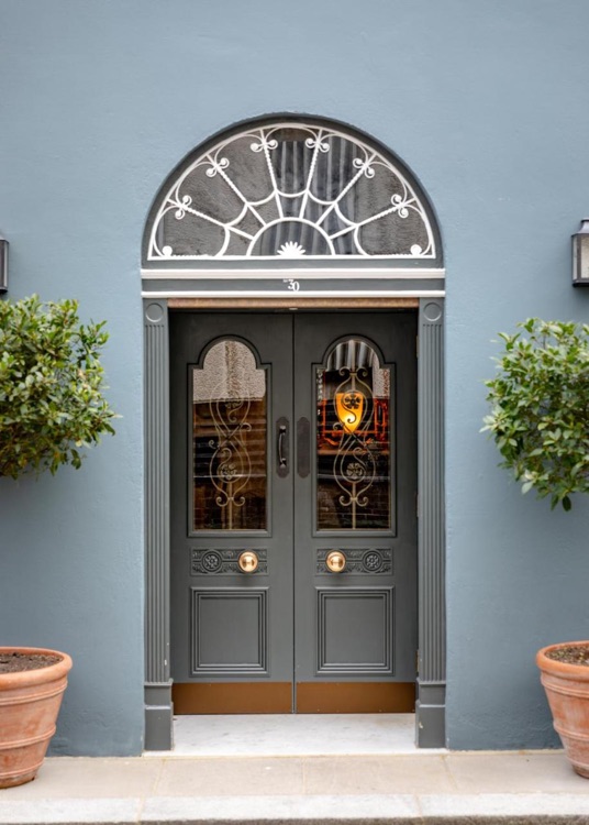 A photo of No. 30 Knightsbridge