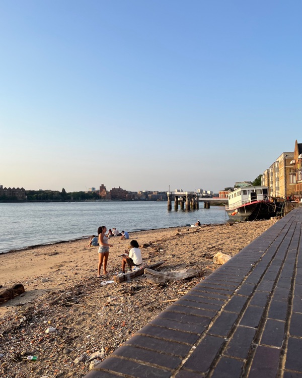 A photo of Rotherhithe Beach