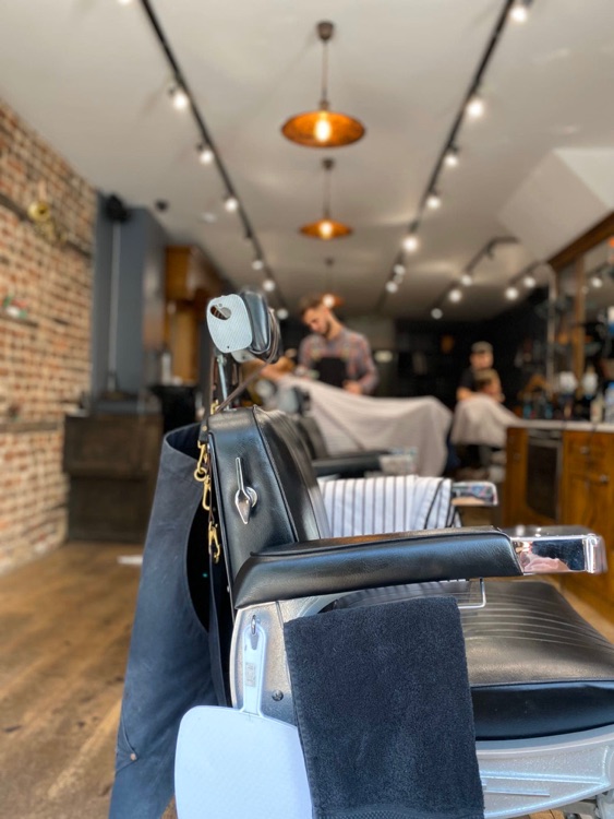 A photo of Choppers Barbers London Bridge
