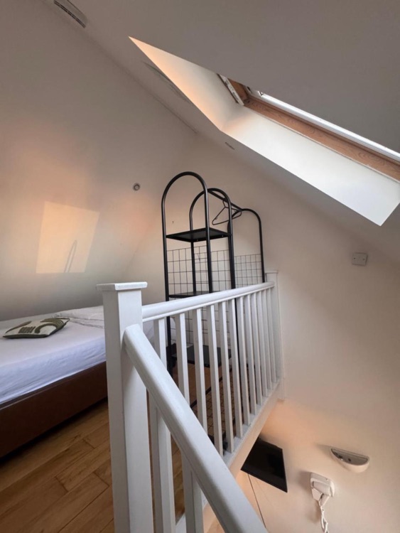 A photo of 33 Bywater