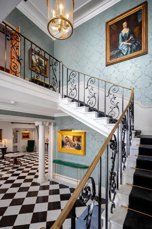 A photo of No. 30 Knightsbridge