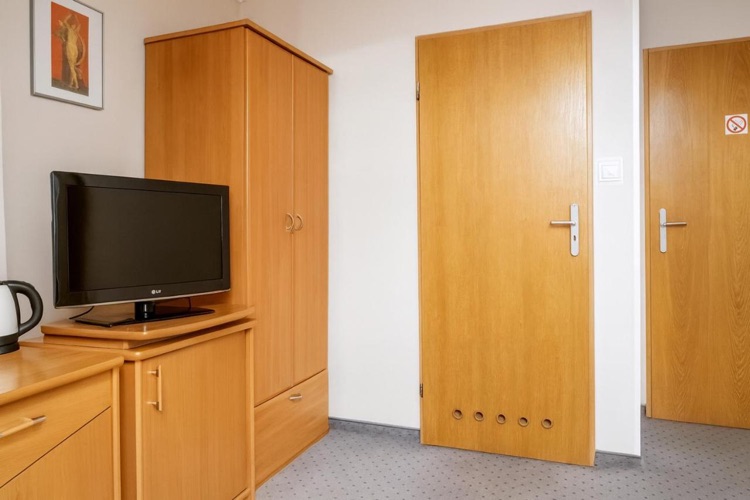 A photo of Victory Home Rooms