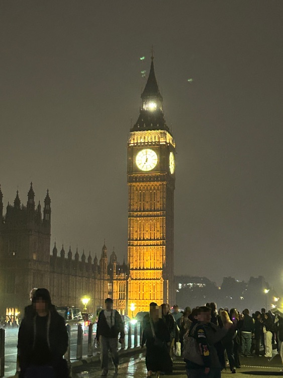 A photo of Elizabeth Tower