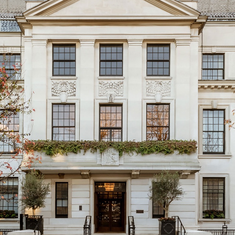 A photo of Town Hall Hotel