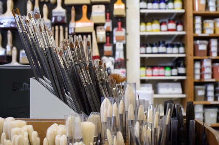 Highest quality artists brushes in synthetic and natural bristle in store at AP Fitzpatrick