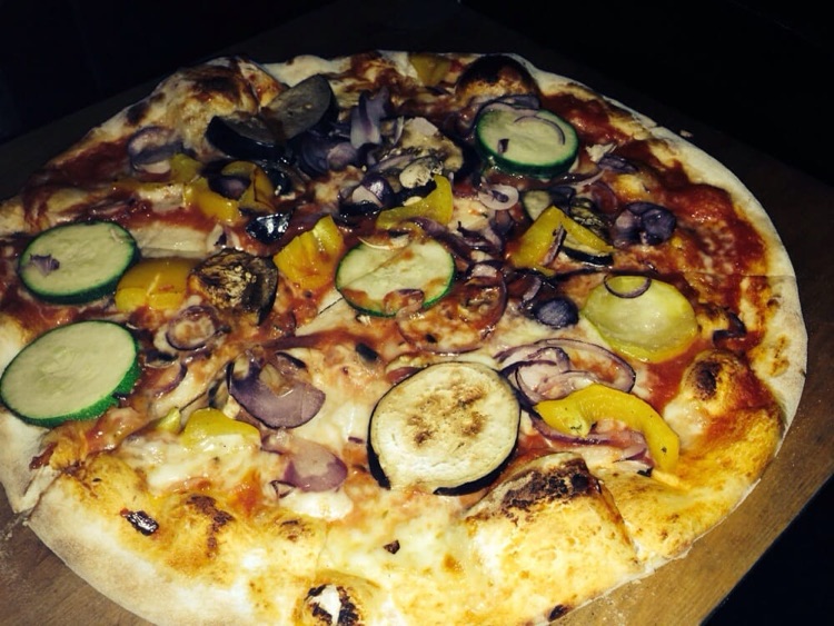 Dobra pizza wegetariańska